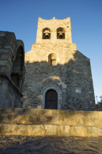 église